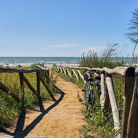 شقة Sea View With Place بيبيوني